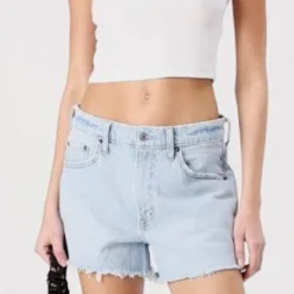 Abercrombie High Rise 90s Cutoff shorts in light Sz 26 - Picture 4 of 8